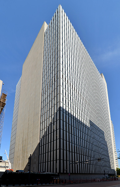 700-386-746