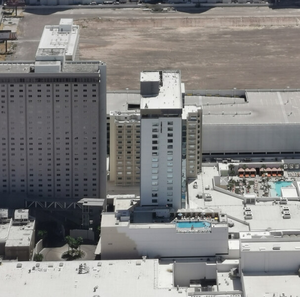 SLS Las Vegas Lux Tower