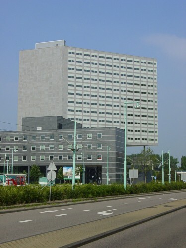 Q-Port