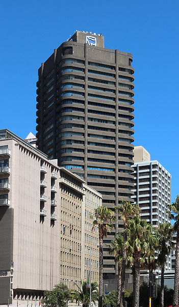 1 Thibault Square