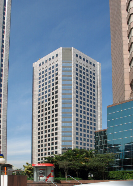 Torre Oeste