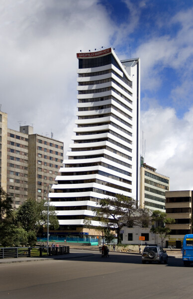 Edificio Aseguradora del Valle