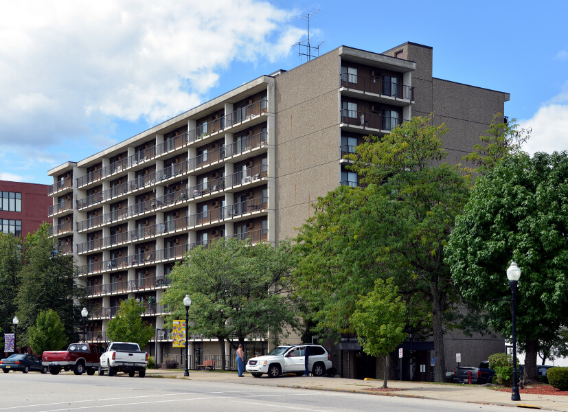 Highlawn Place