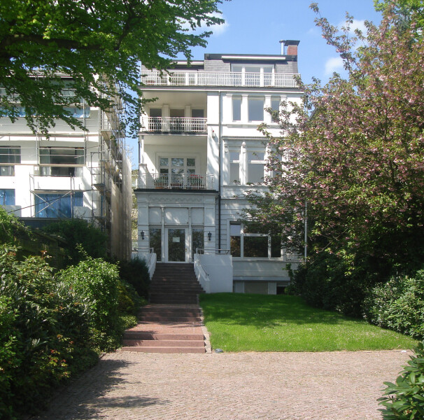 Alsterufer 48